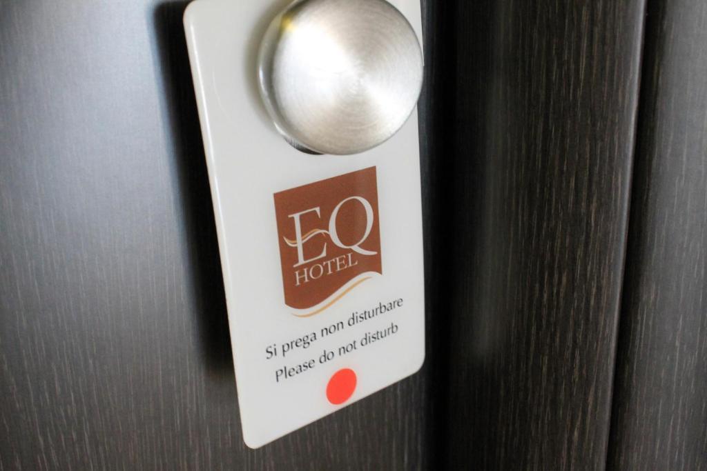 Eq Hotel Travagliato Eksteriør billede